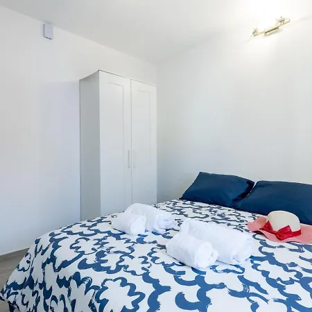 Atico Vega Penthouse דירה *